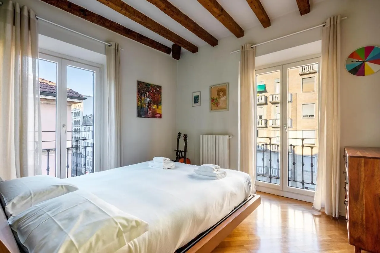 Amazing Penthouse Porta Venezia By Easylife Appartement Milaan